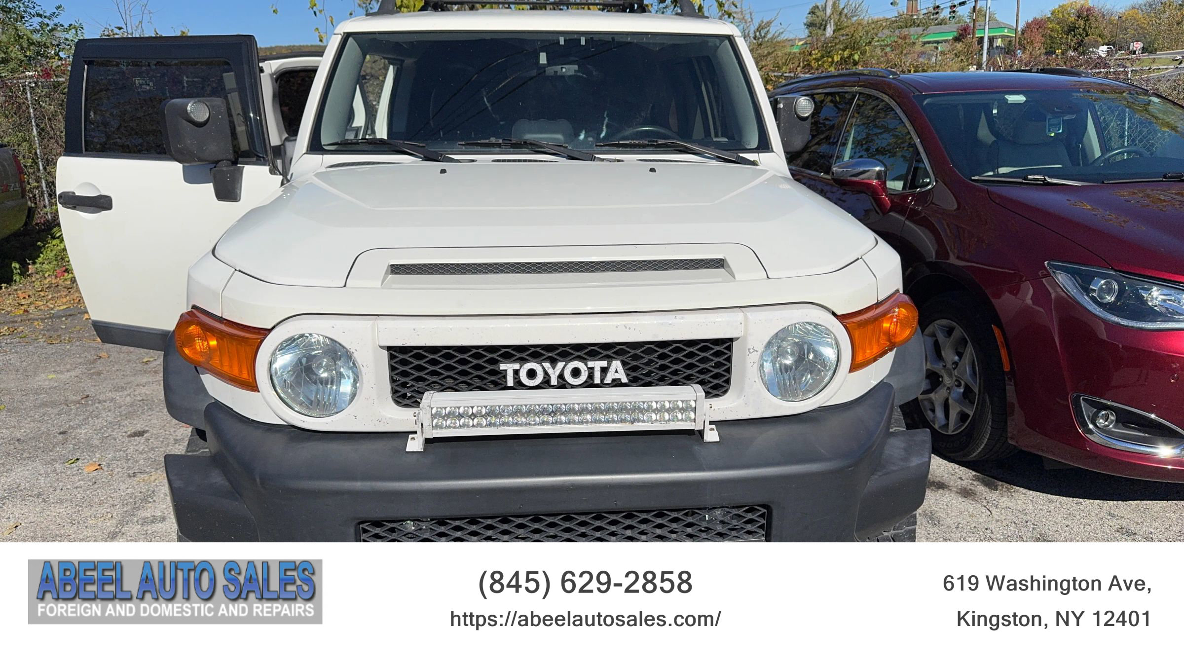 Used 2013 Toyota FJ Cruiser 4WD image 1