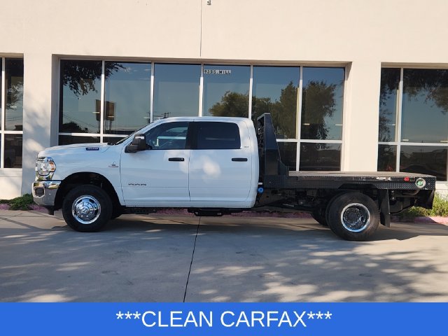 Used 2024 RAM 3500 SLT w/ Quick Order Package 2YG SLT AWD/4WD image 4