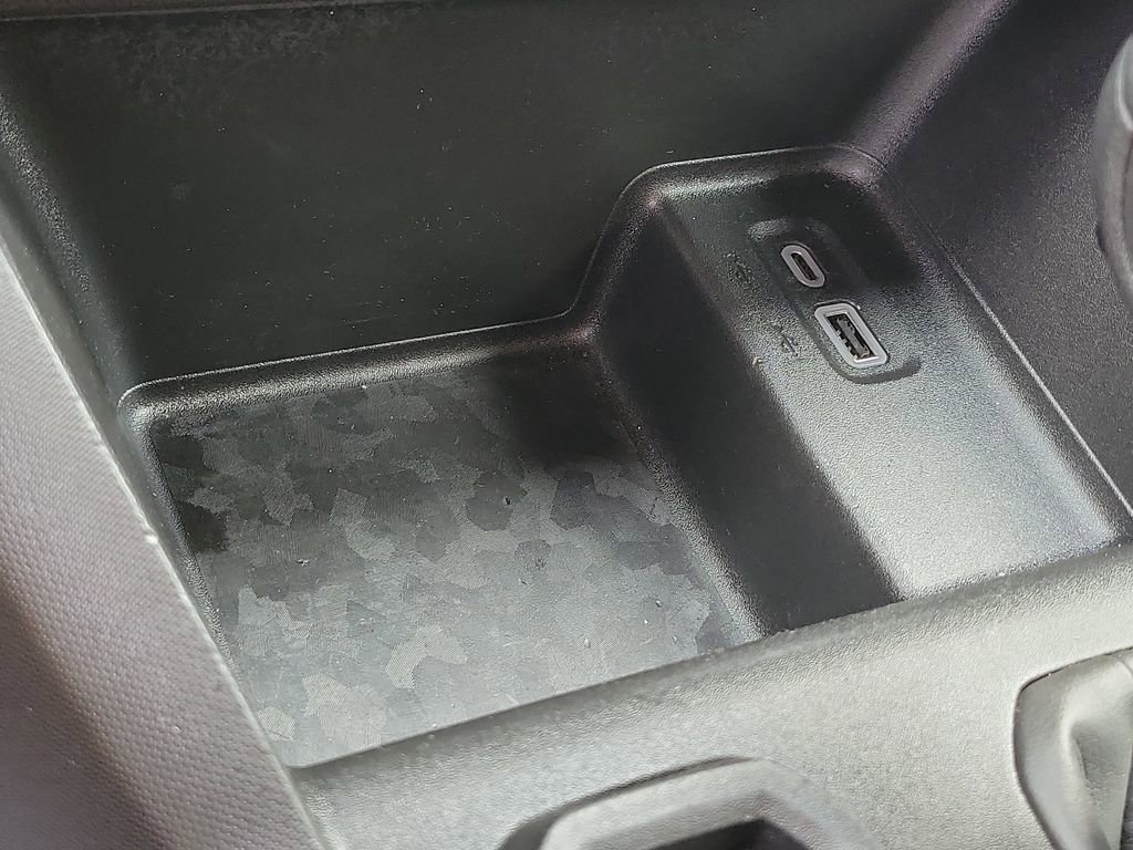 Used 2023 Chevrolet Colorado W/T image 11