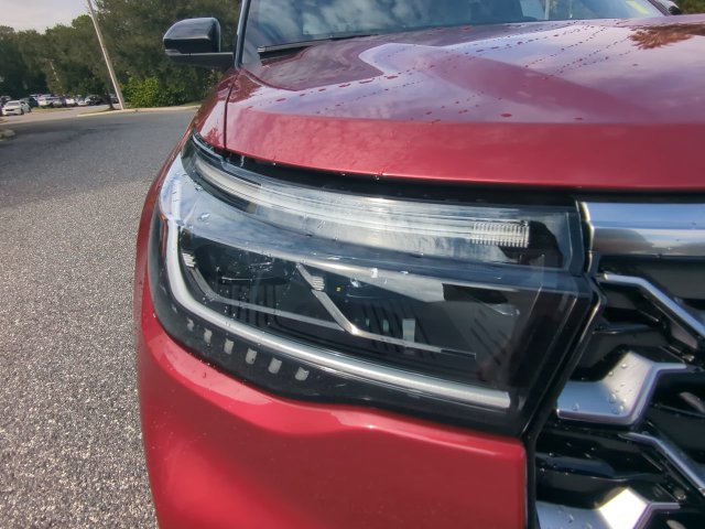 New 2027 Ford Explorer Platinum w/ 3.0L Ultimate Package AWD/4WD image 11