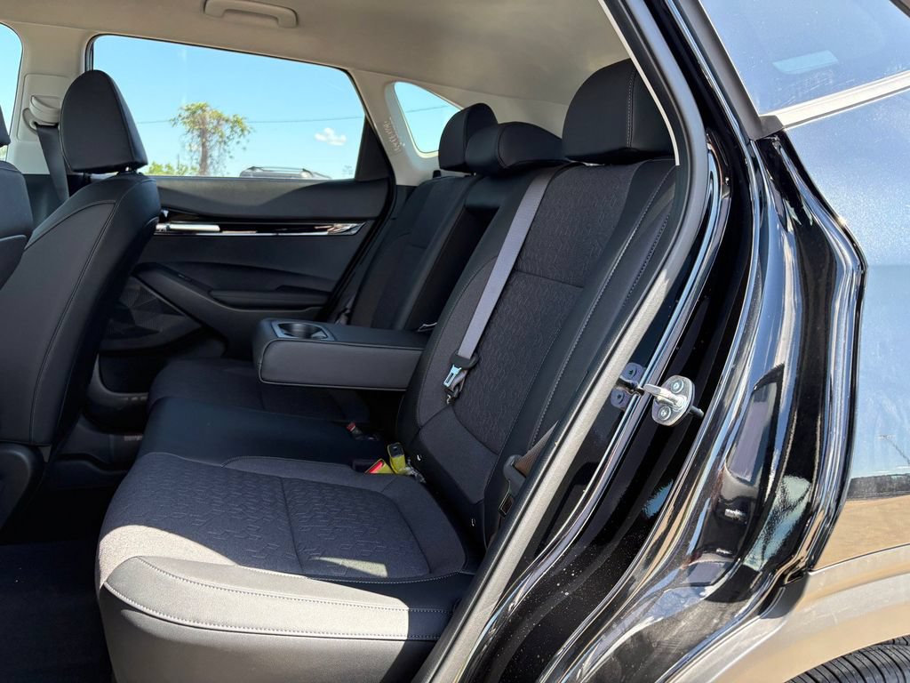 New 2026 Kia Seltos S FWD image 14