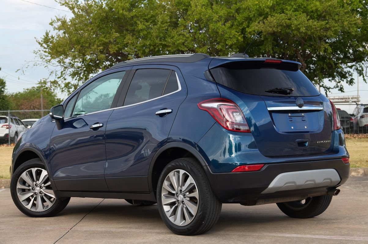 Used 2019 Buick Encore Preferred w/ Safety Package FWD image 4