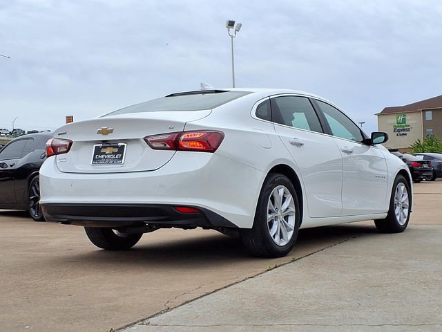 Used 2022 Chevrolet Malibu LT FWD image 5