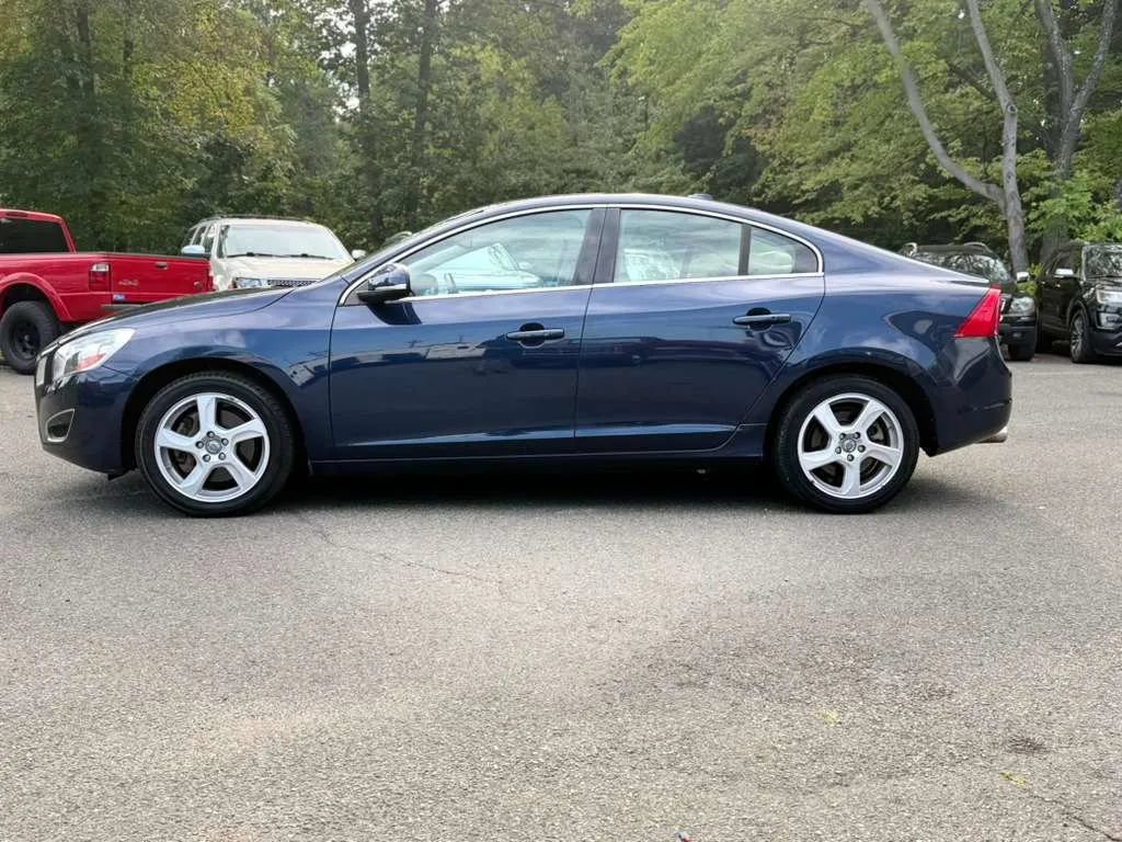 Used 2013 Volvo S60 T5 AWD/4WD image 4