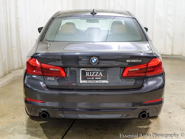Used 2019 BMW 530e xDrive w/ Premium Package AWD/4WD image 7