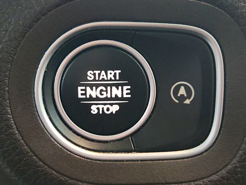 Used 2020 Mercedes-Benz GLS 450 4MATIC image 20