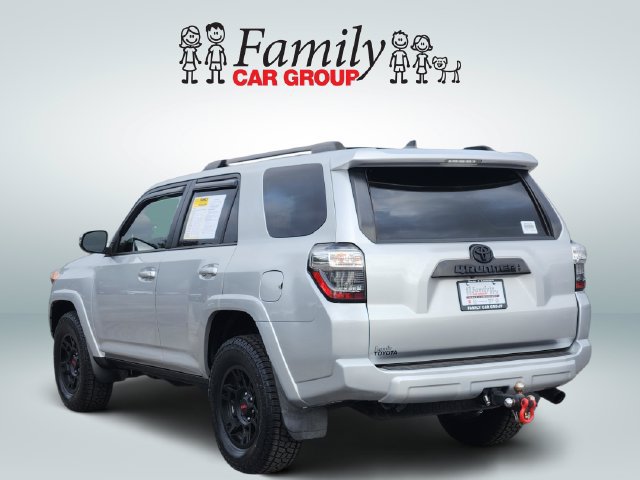 Certified 2022 Toyota 4Runner TRD Off-Road Premium AWD/4WD image 3