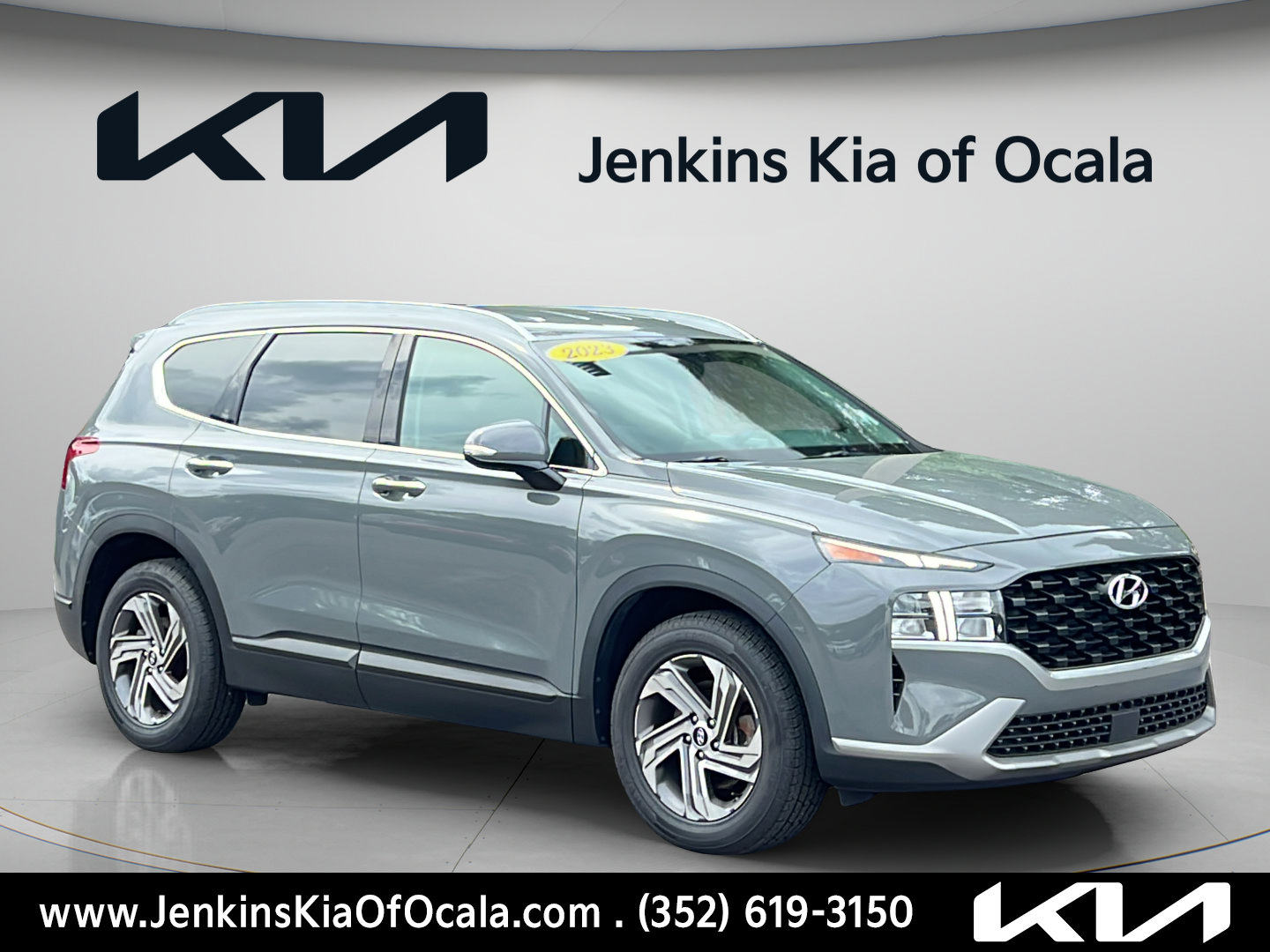 Used 2023 Hyundai Santa Fe SEL w/ Cargo Package FWD image 1