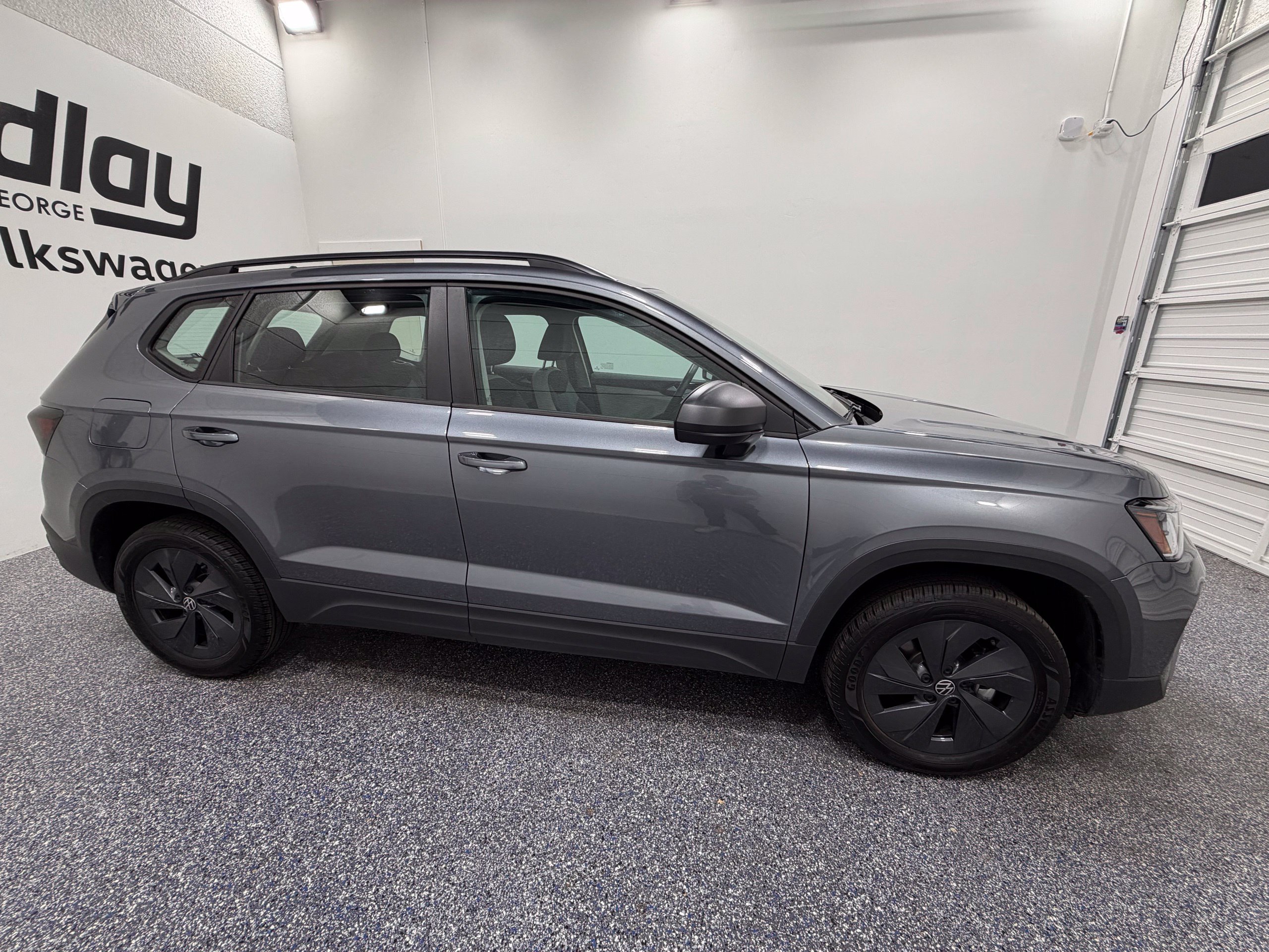 Used 2026 Volkswagen Taos S FWD image 8
