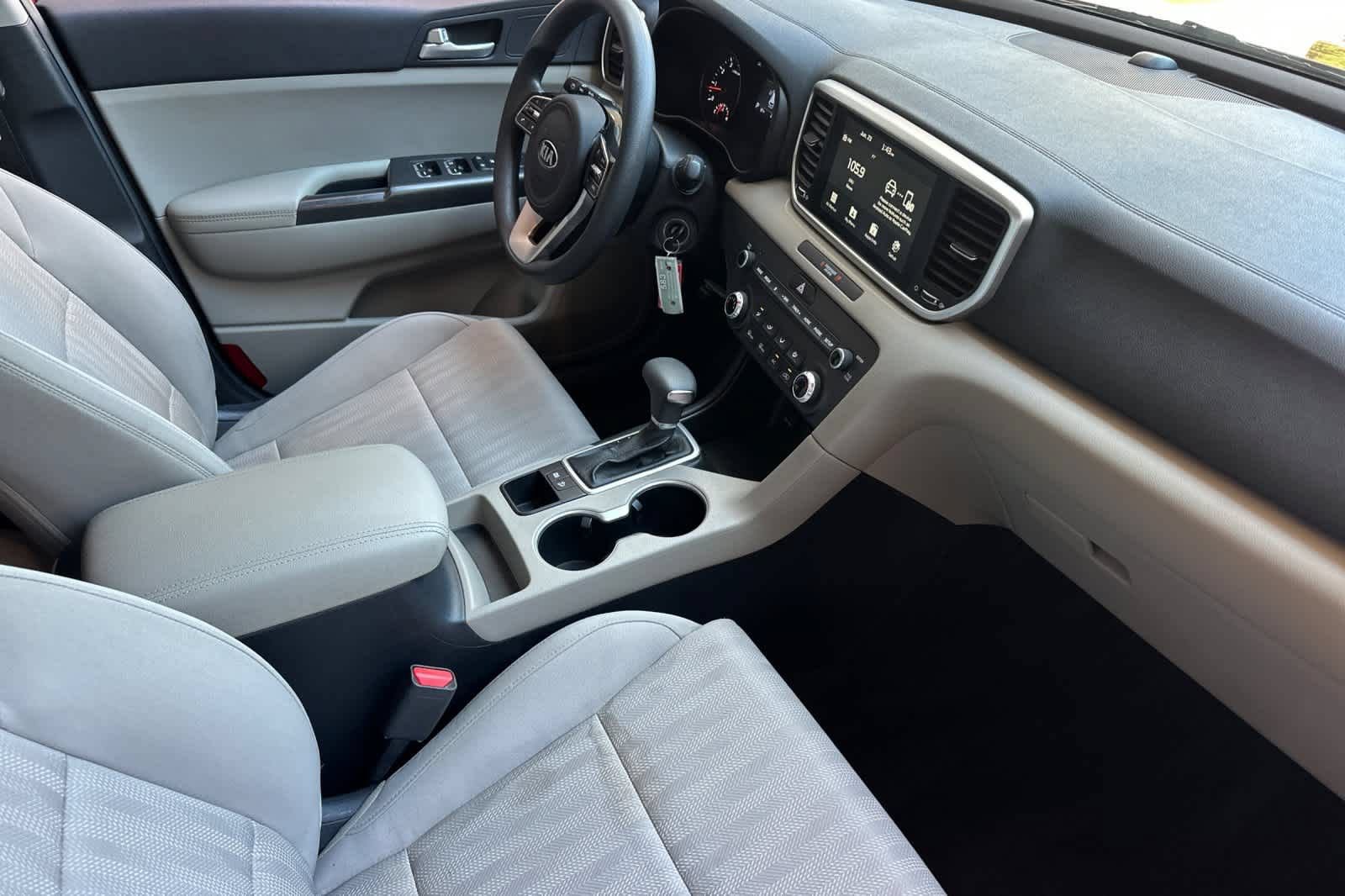Used 2022 Kia Sportage LX FWD image 17