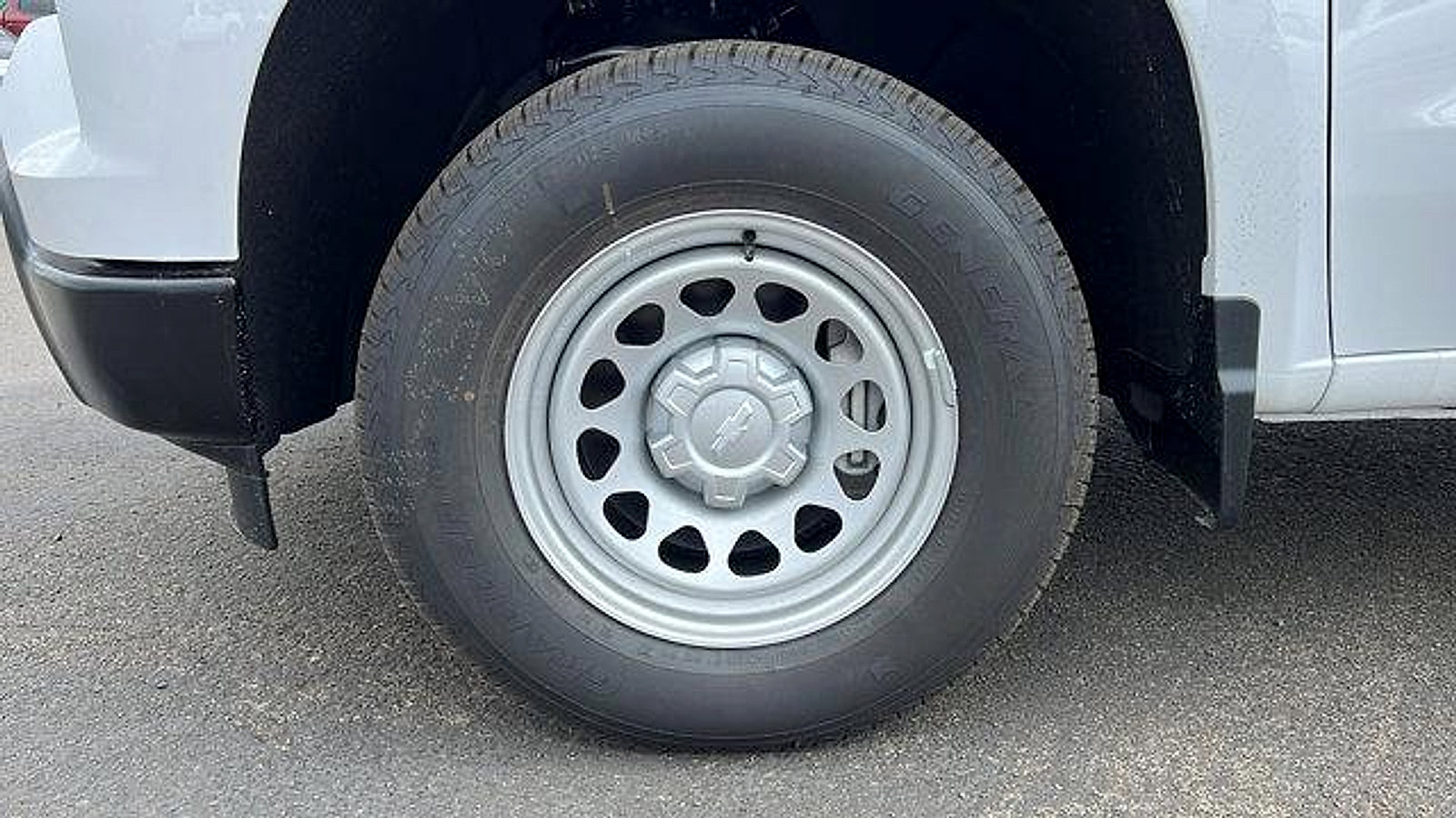 New 2026 Chevrolet Silverado 1500 W/T image 11