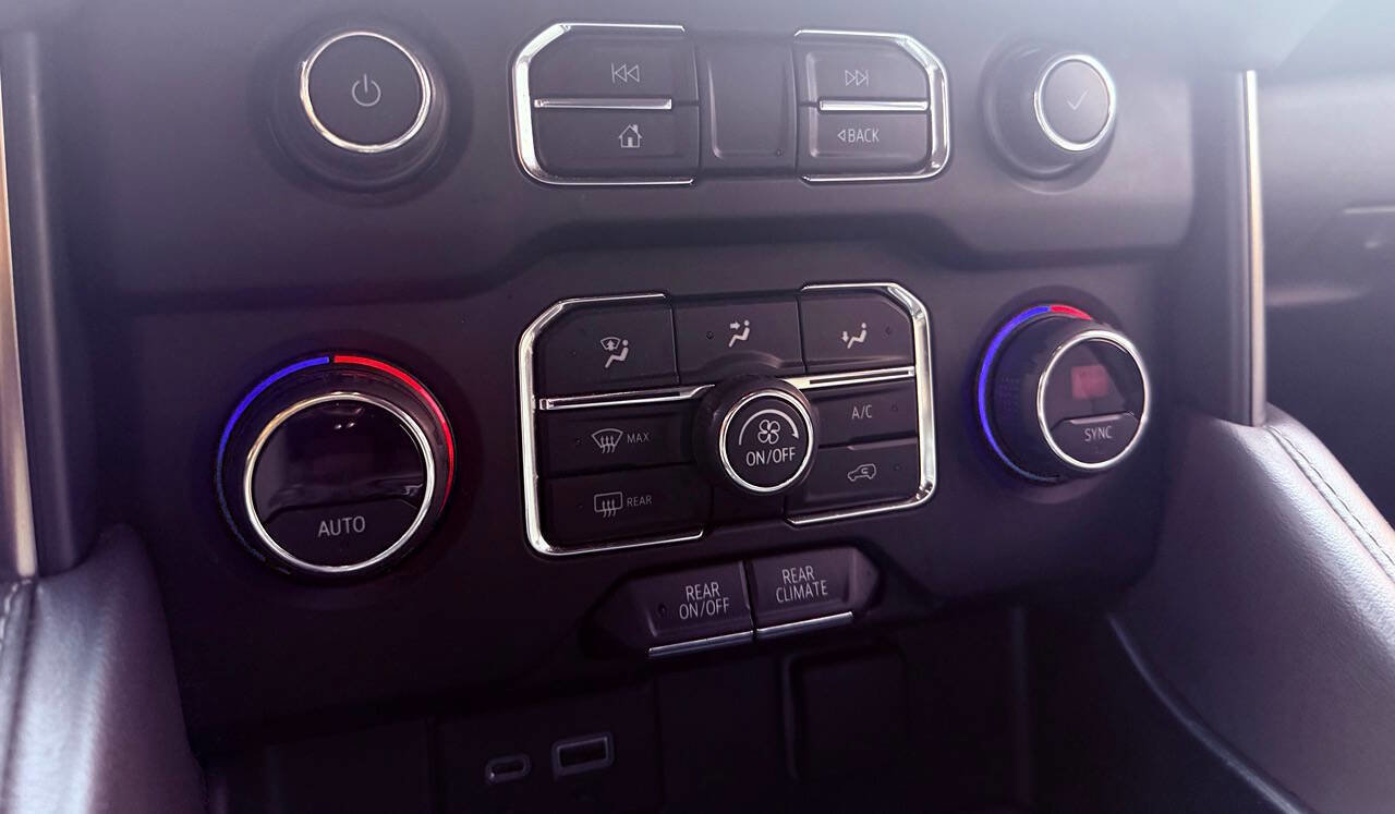 Used 2021 Chevrolet Suburban LS image 6