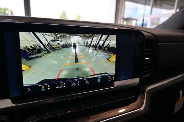 New 2026 Chevrolet Silverado 2500 LTZ w/ LTZ Premium Package AWD/4WD image 19
