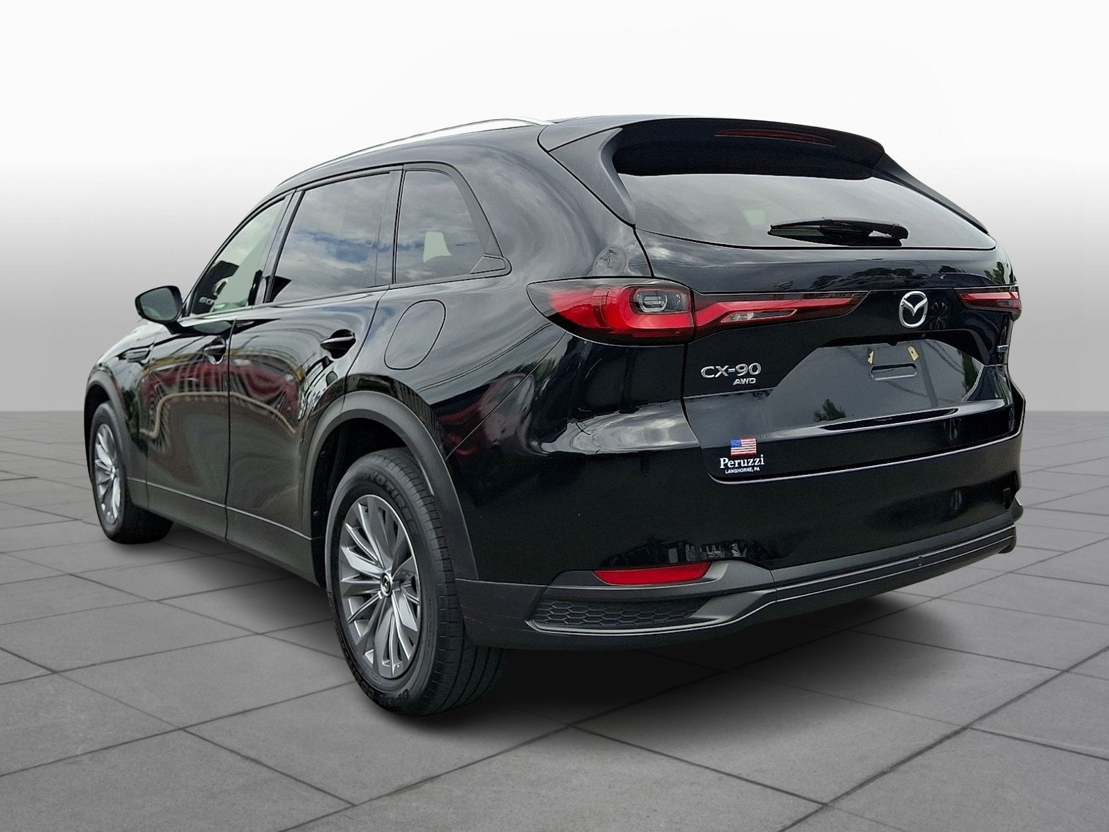 Certified 2024 MAZDA CX-90 3.3 Turbo w/ Preferred Plus AWD/4WD image 5