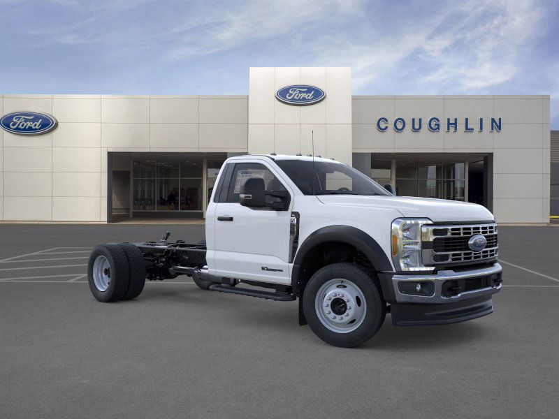 New 2025 Ford F550 4x4 Regular Cab Super Duty image 7