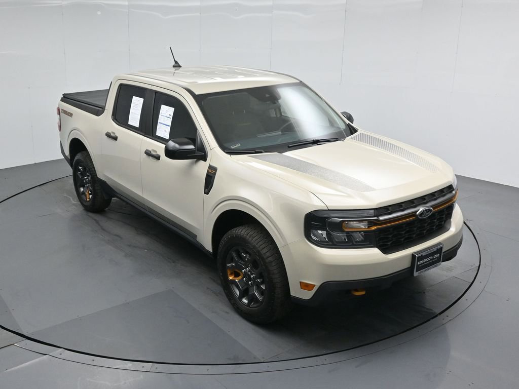 Certified 2024 Ford Maverick Tremor w/ Tremor Off-Road Package image 39