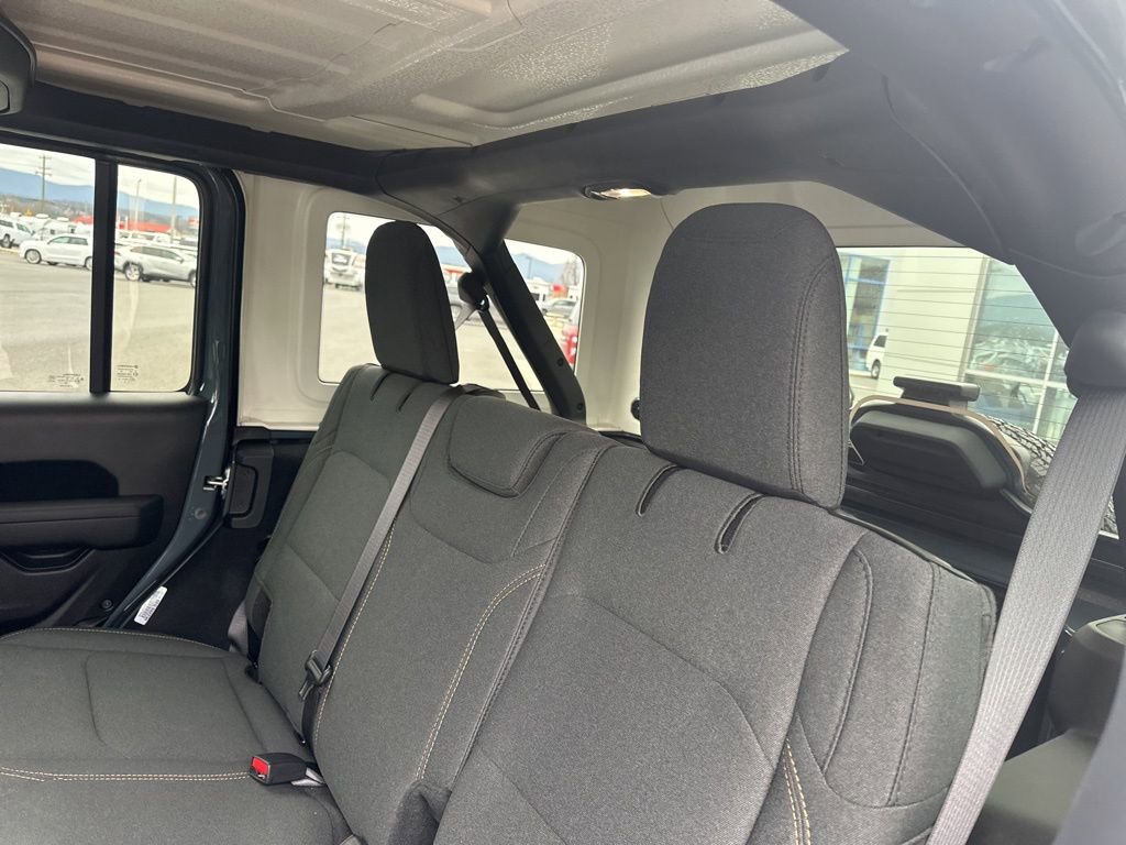 Used 2025 Jeep Wrangler Sport S image 43