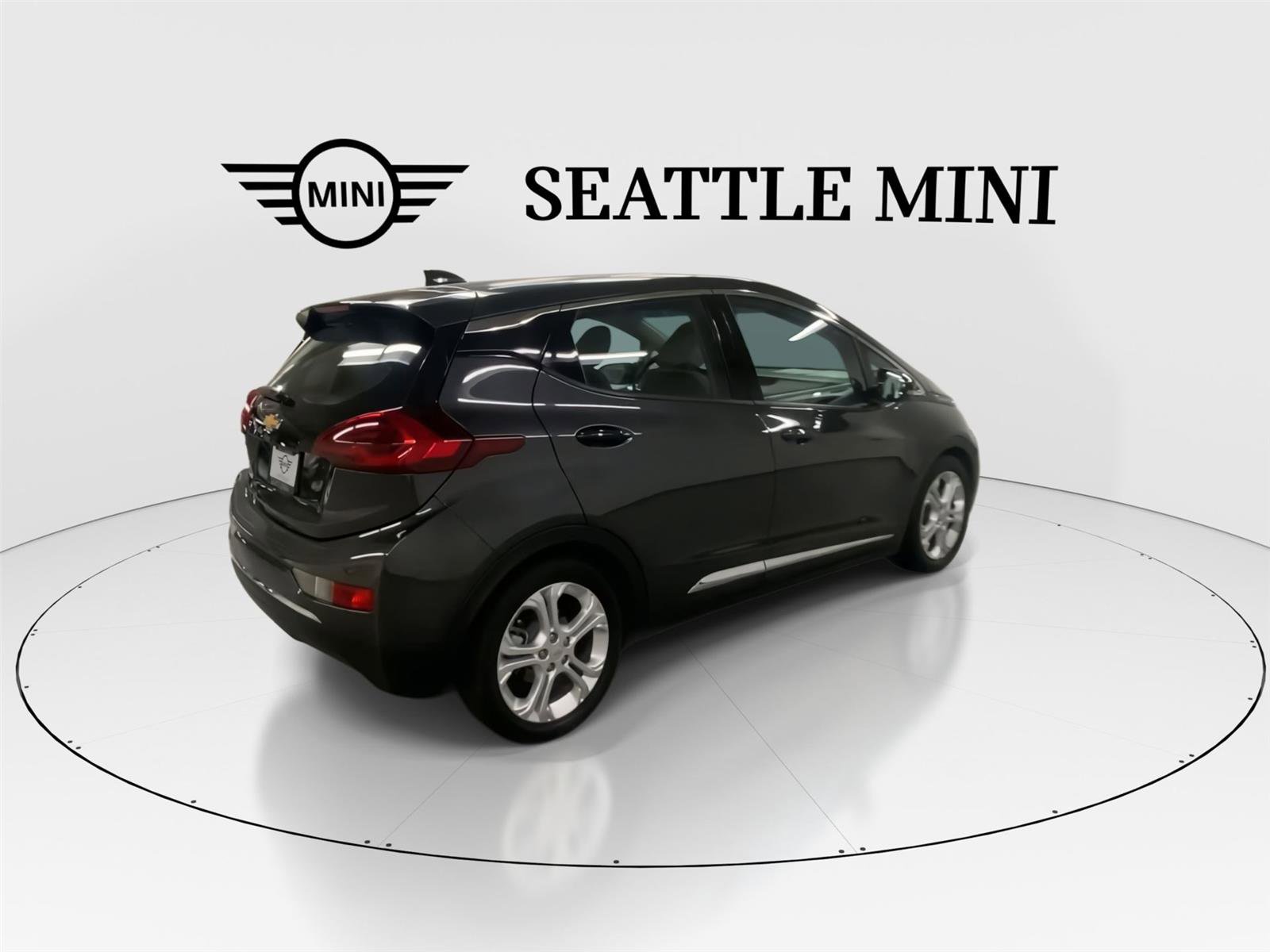 Used 2017 Chevrolet Bolt LT image 11