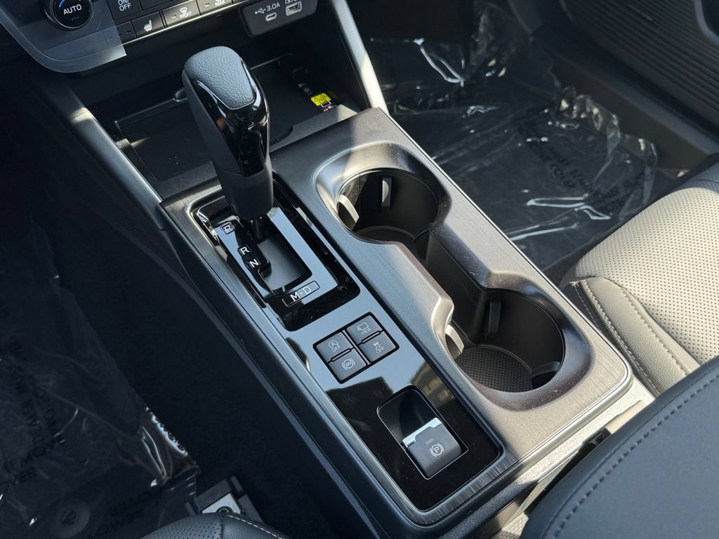 New 2026 Subaru Outback Limited XT AWD/4WD image 14