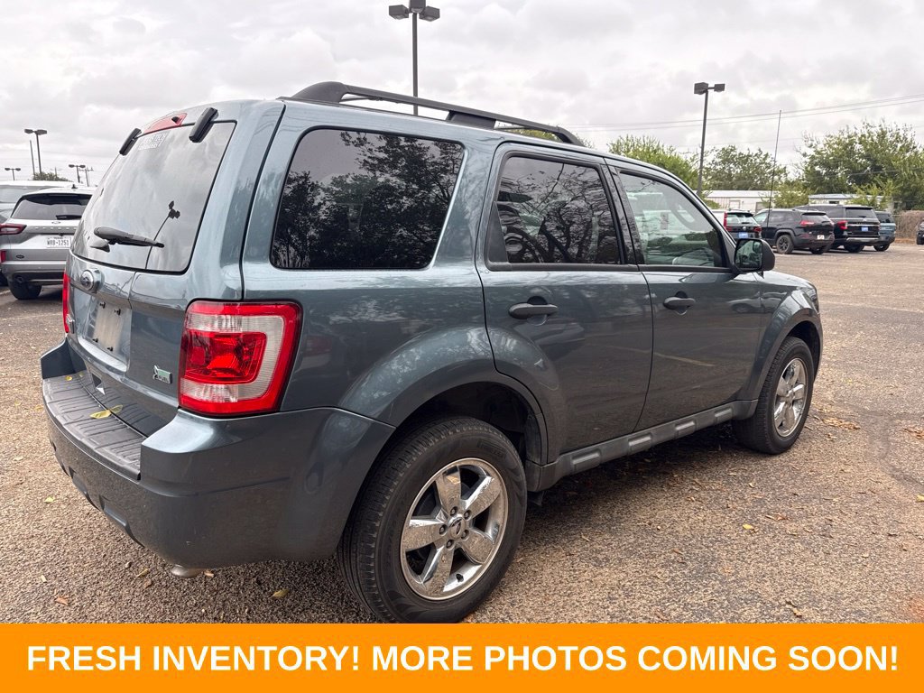 Used 2012 Ford Escape XLT FWD image 2