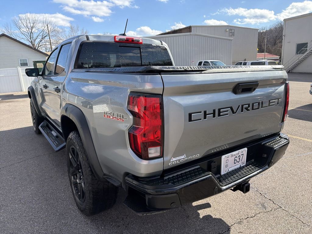 Used 2024 Chevrolet Colorado Trail Boss w/ Technology Package image 5