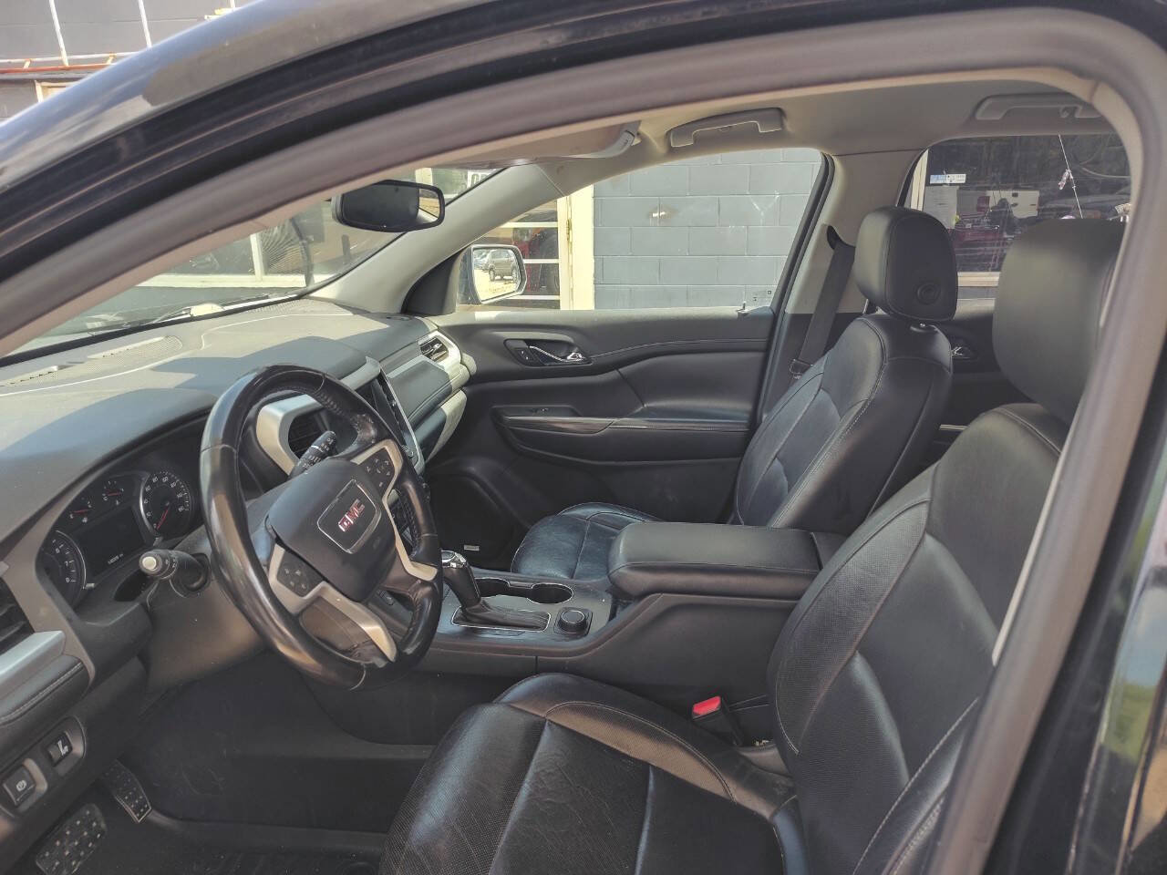 Used 2019 GMC Acadia SLT FWD image 5