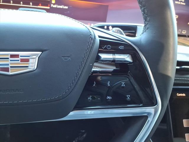 Used 2025 Cadillac Escalade Sport Platinum w/ LPO, ONYX Package image 36