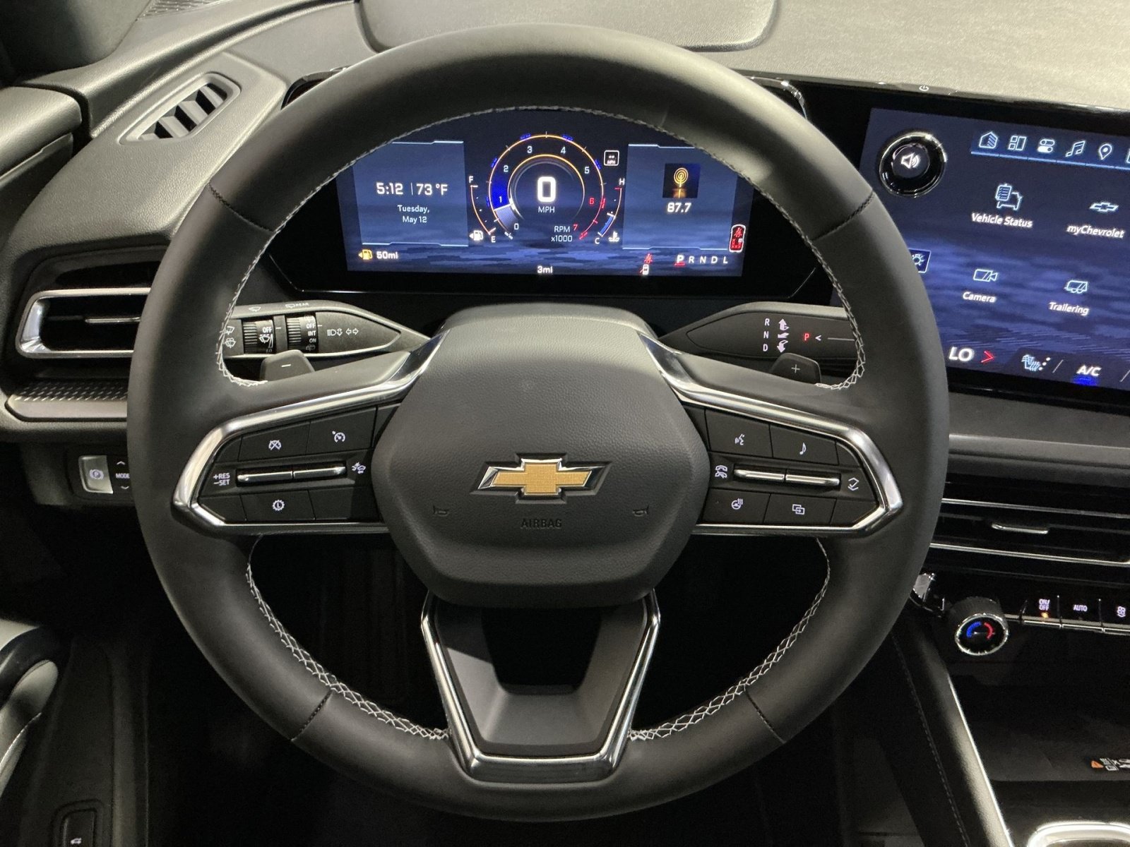 New 2026 Chevrolet Traverse LT w/ Driver Confidence Package FWD image 17