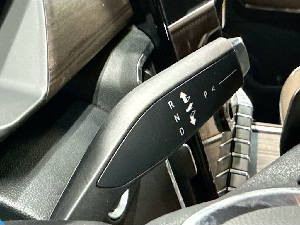 New 2026 GMC Acadia Denali Ultimate w/ LPO, Floor Liner Package image 17