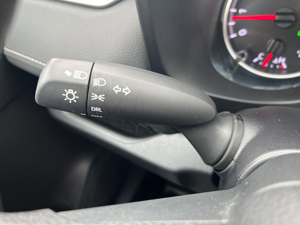 Used 2022 Toyota RAV4 LE image 61