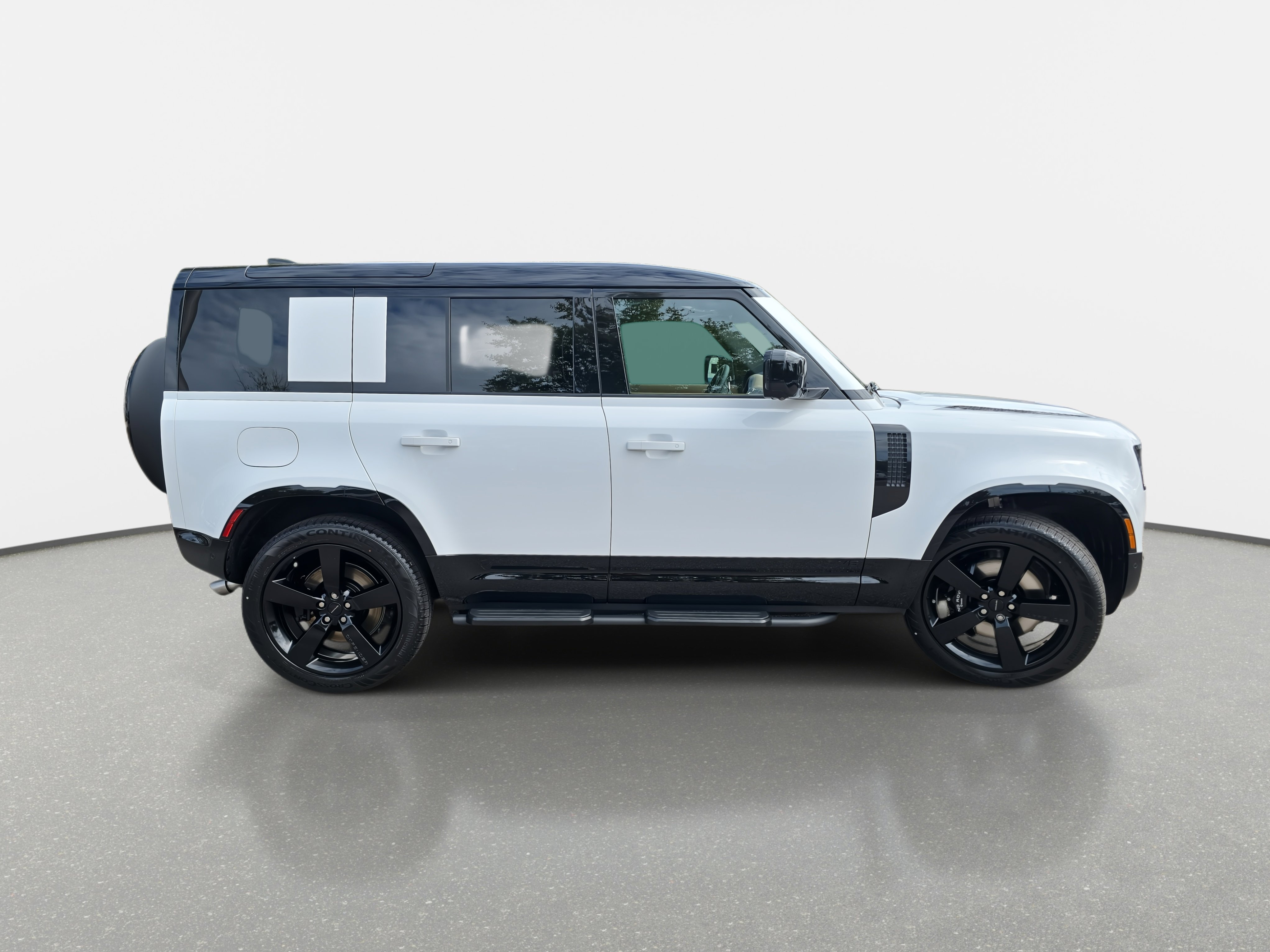 New 2026 Land Rover Defender 110 V8 image 4