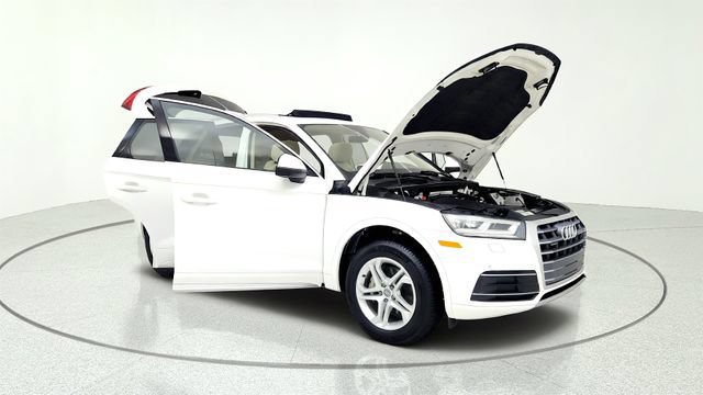 Used 2018 Audi Q5 2.0T Premium Plus w/ Premium Plus Package AWD/4WD image 11