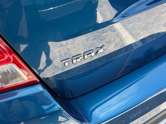 Used 2020 Chevrolet Trax LT FWD image 15