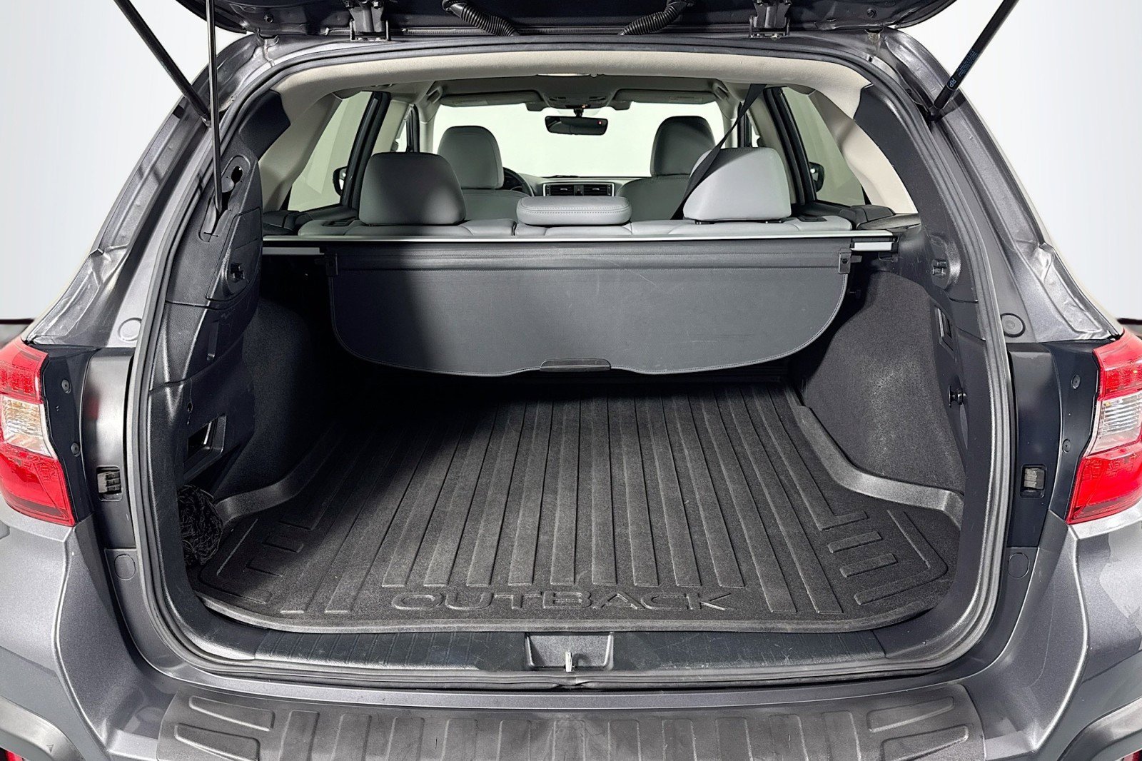 Used 2019 Subaru Outback 2.5i Limited w/ Popular Package #2 image 21