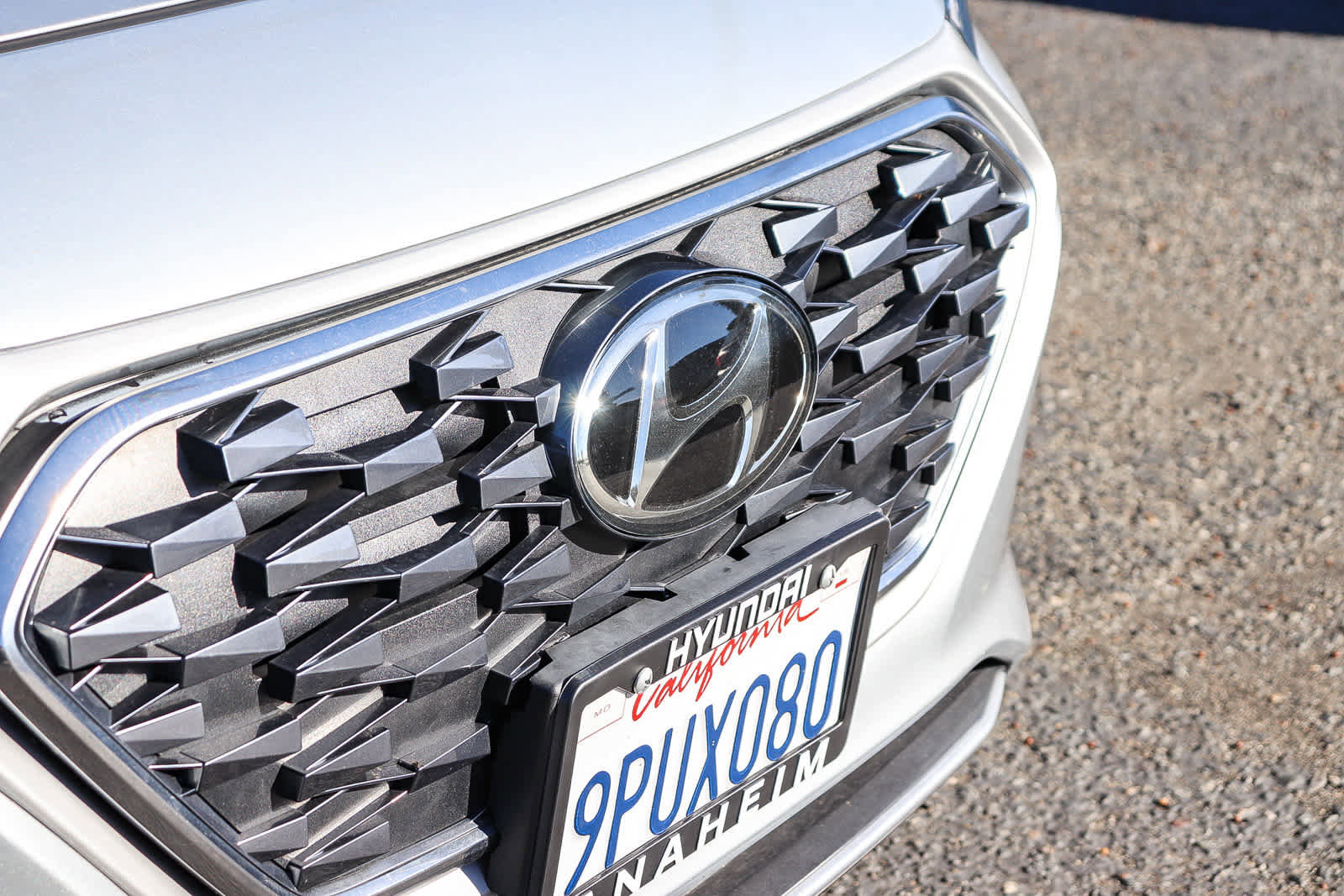 Used 2022 Hyundai Ioniq SE image 5