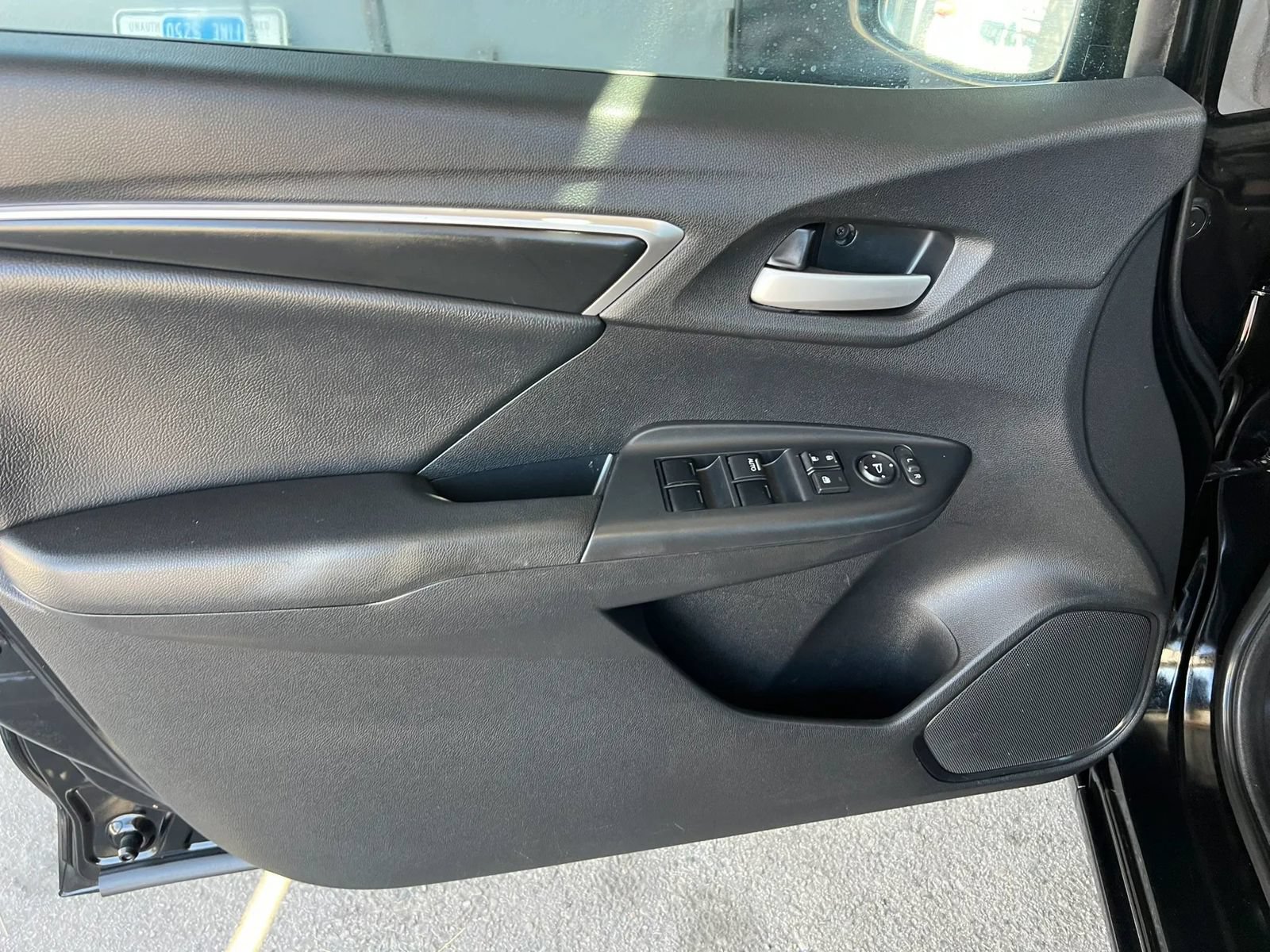 Used 2015 Honda Fit EX-L image 24