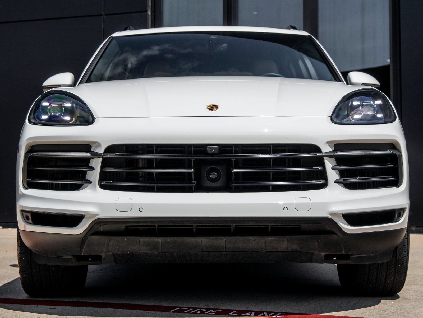 Certified 2023 Porsche Cayenne AWD/4WD image 8