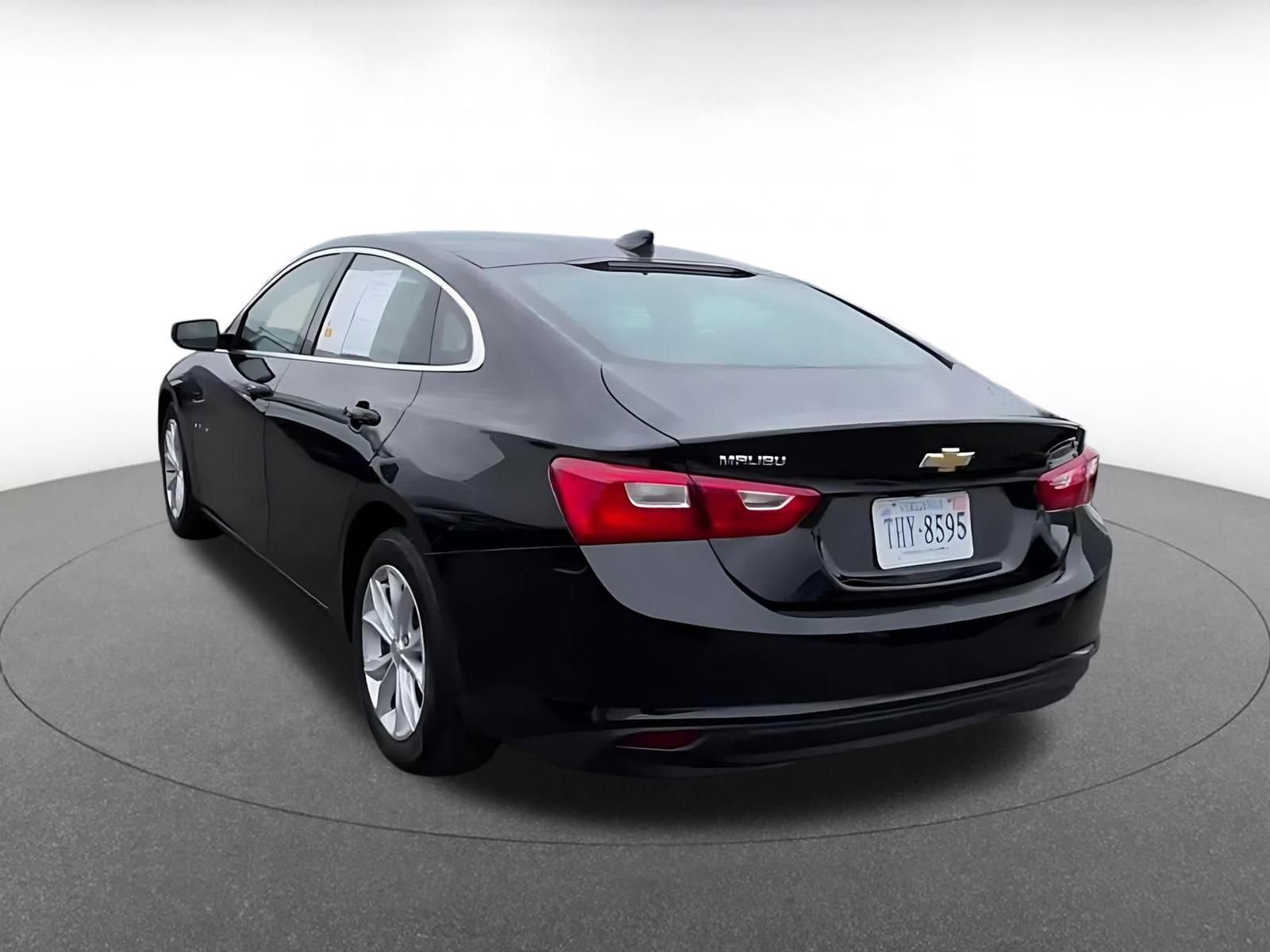 Used 2024 Chevrolet Malibu LT image 11