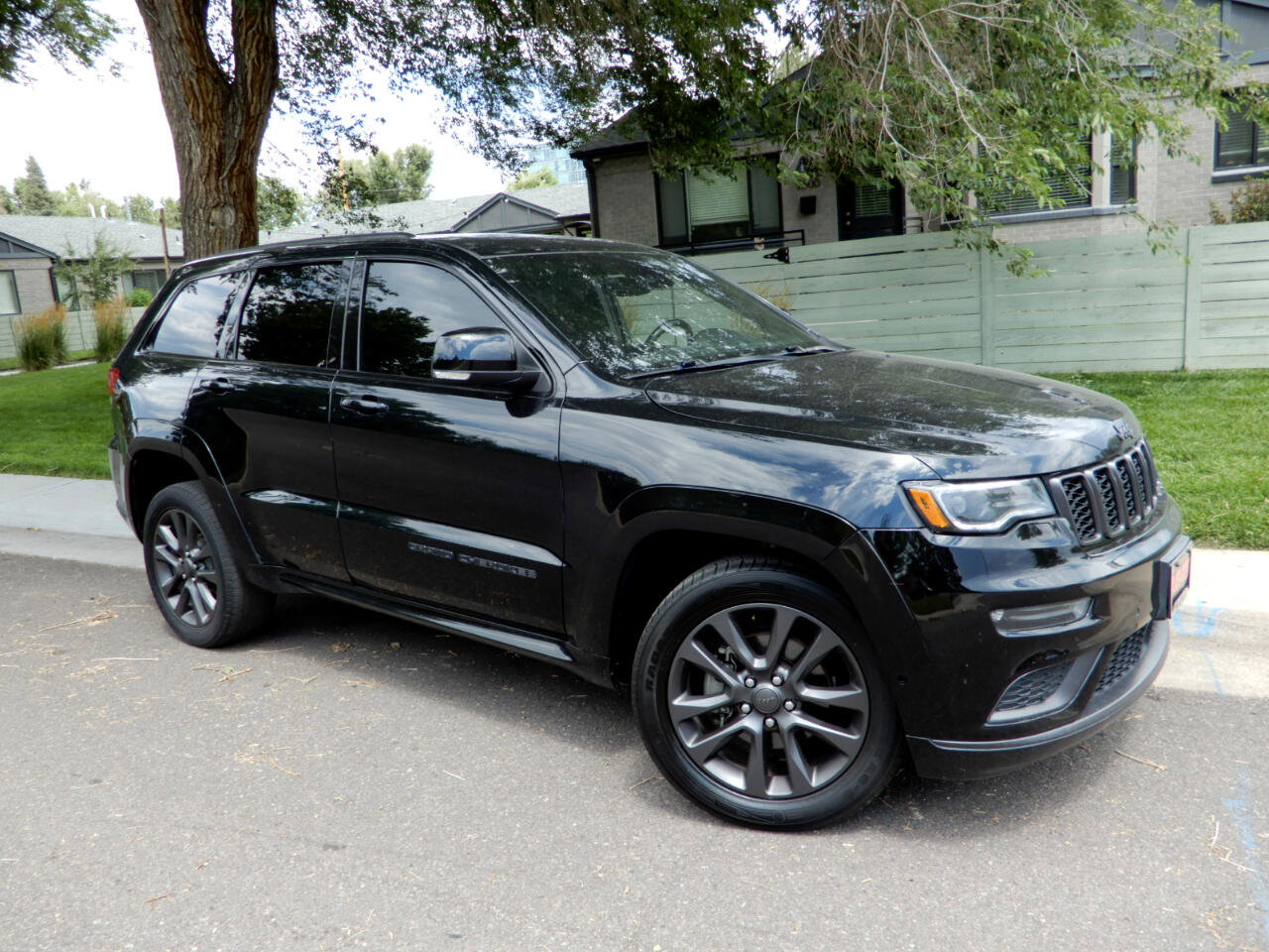 Used 2018 Jeep Grand Cherokee High Altitude image 3