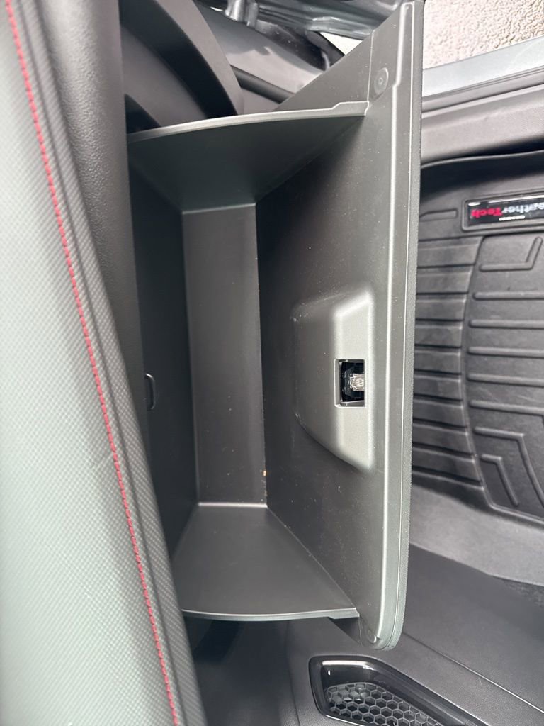 Used 2025 Chevrolet TrailBlazer RS w/ Convenience Package FWD image 13