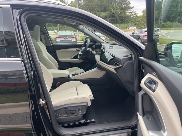 New 2025 Audi Q5 2.0T Premium Plus image 30