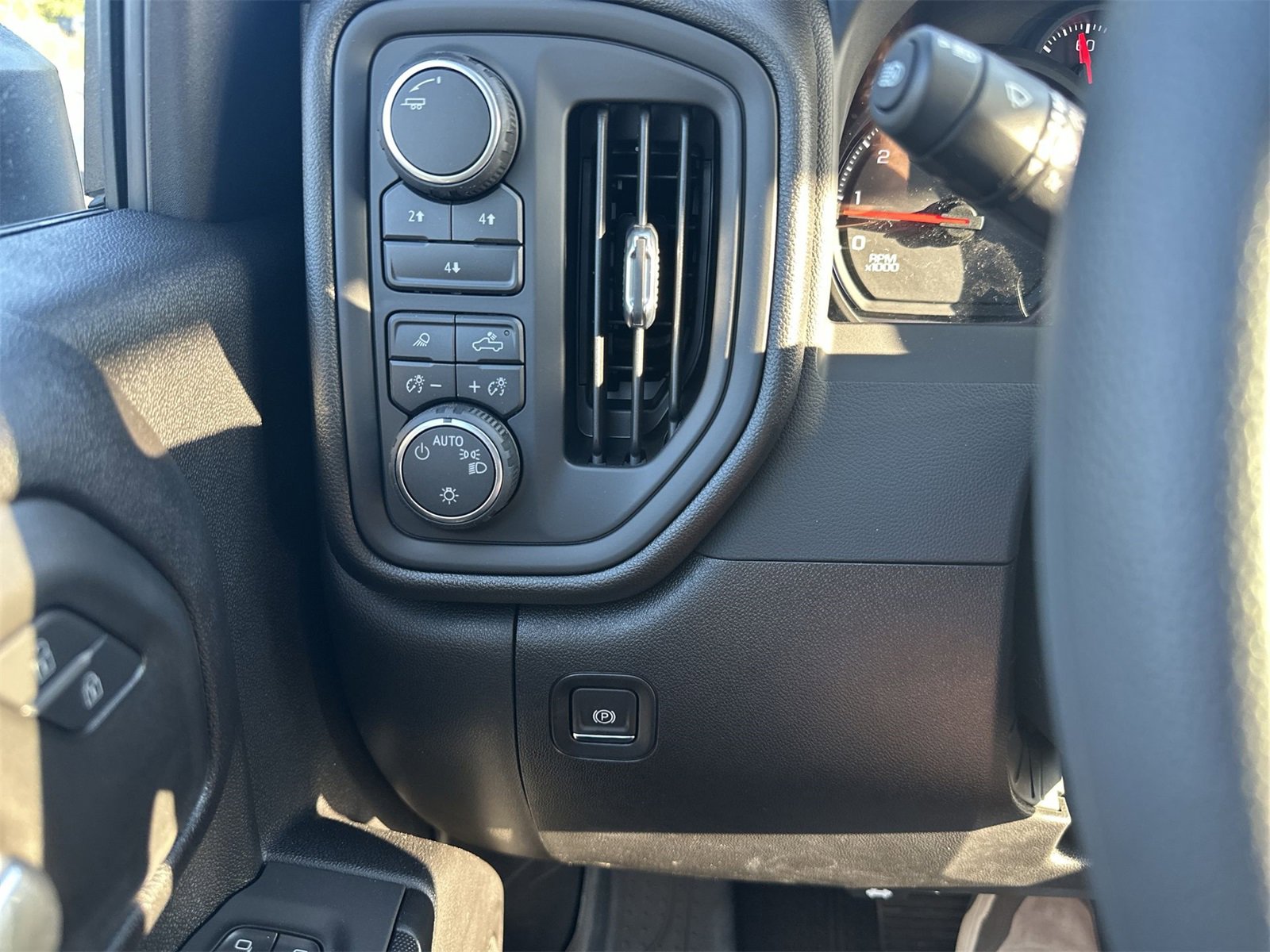 New 2026 Chevrolet Silverado 2500 Custom w/ Custom Value Package image 17