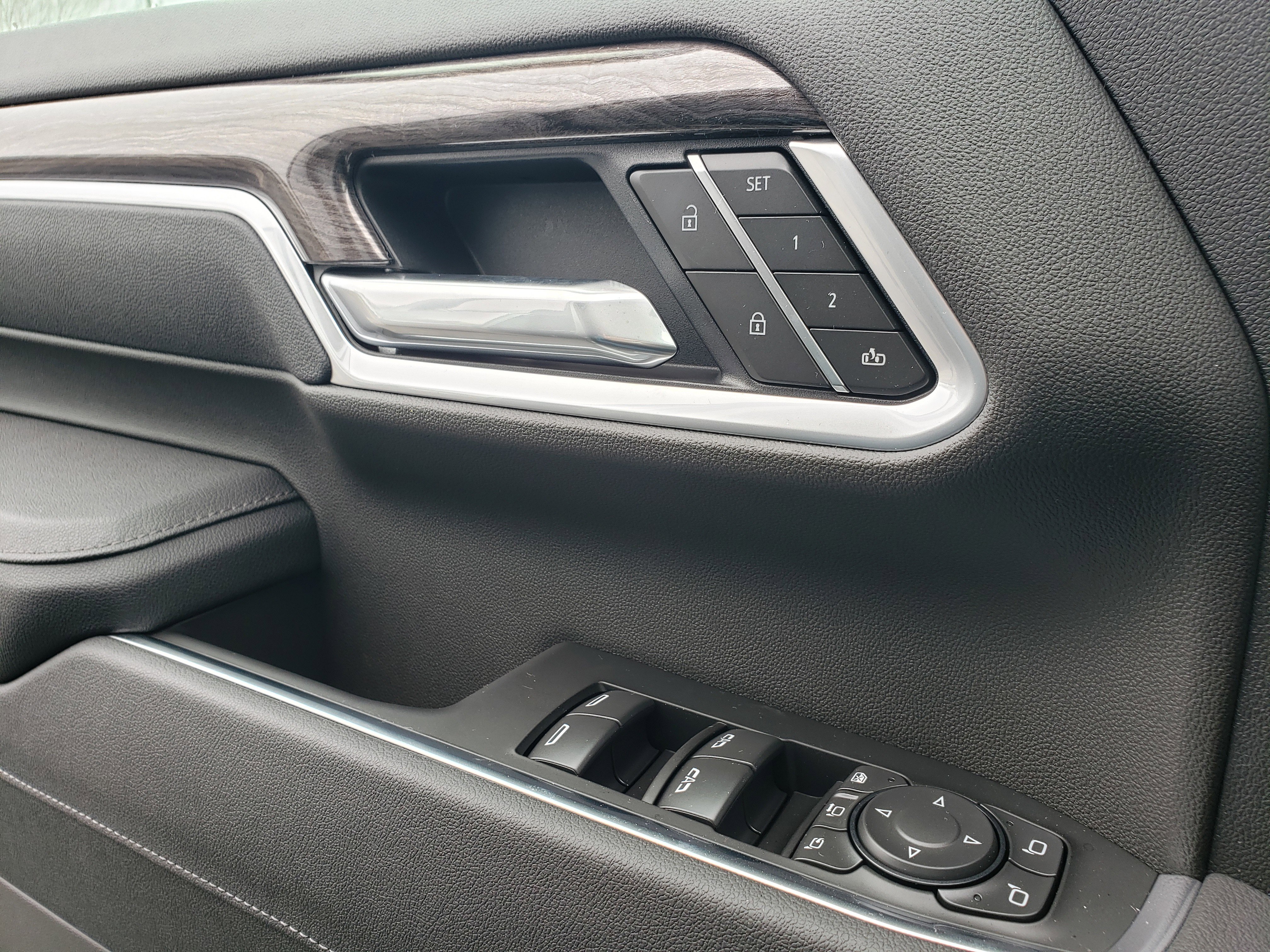 New 2026 Chevrolet Silverado 3500 LTZ w/ LTZ Plus Package image 15