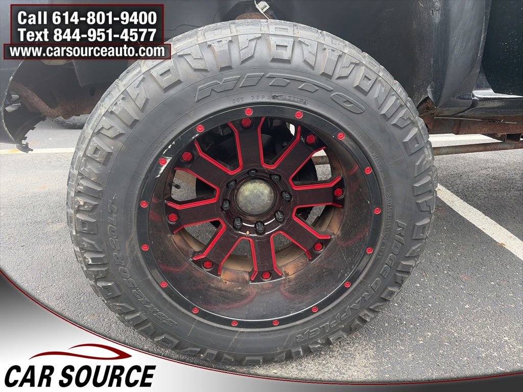 Used 2005 GMC Sierra 2500 SLT w/ Heavy-Duty Power Package image 20