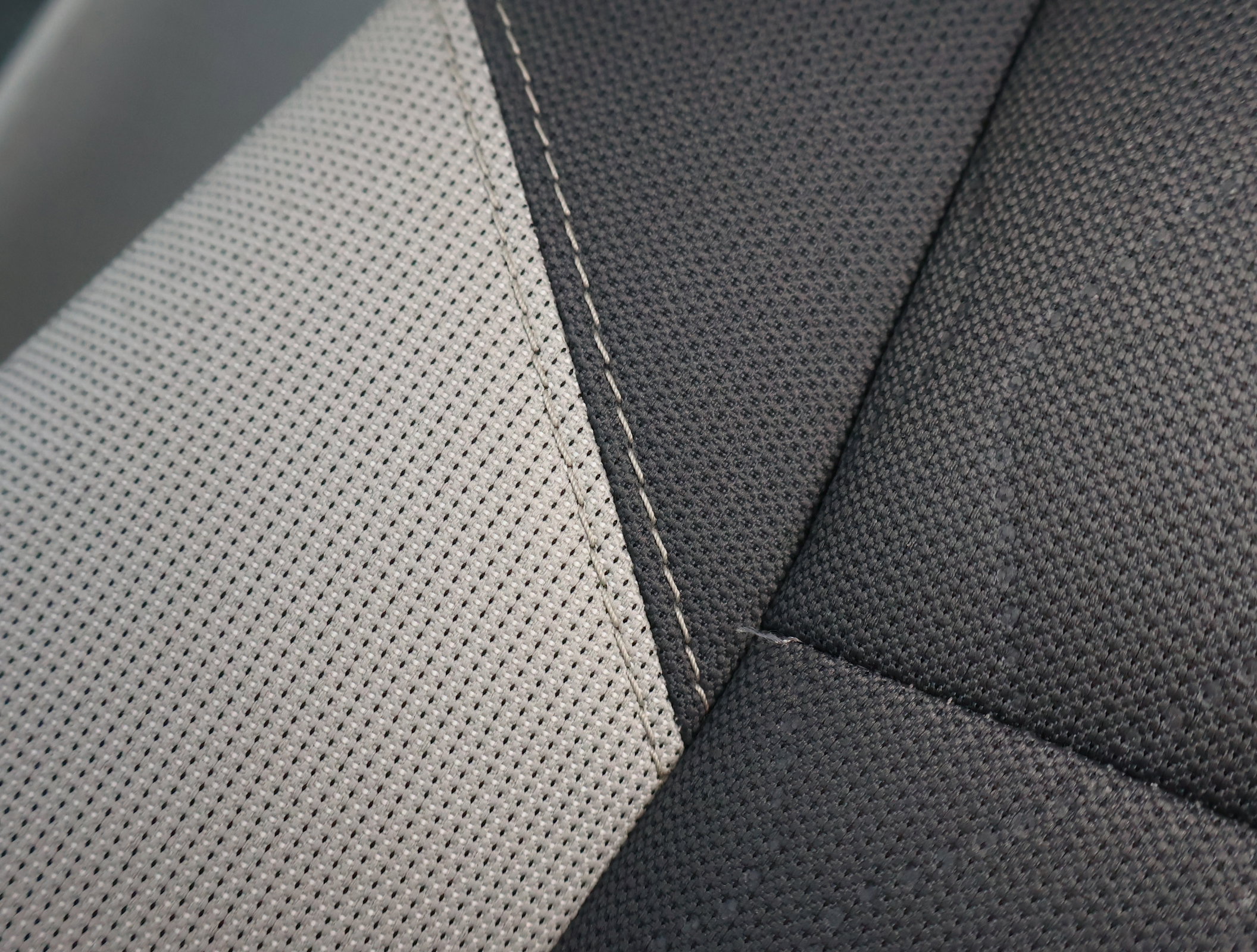 Used 2023 Toyota Corolla LE image 9