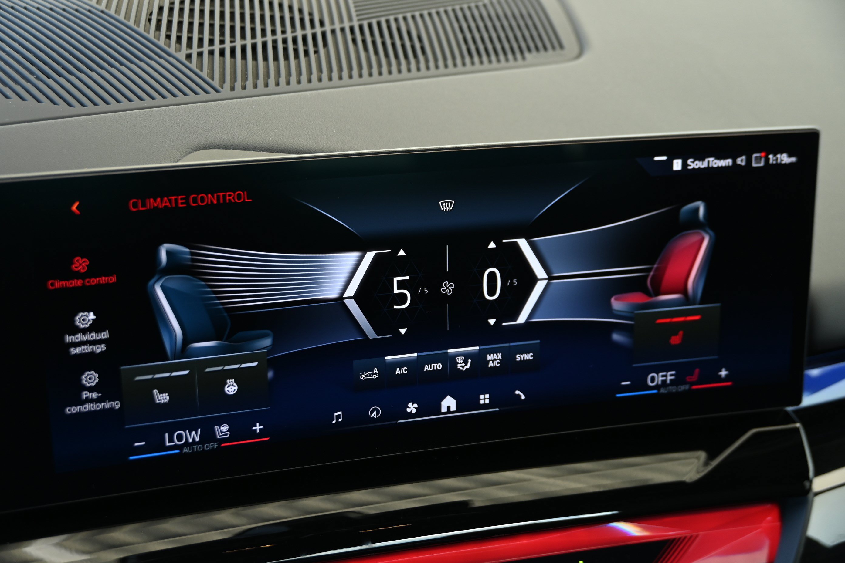Certified 2026 BMW i5 eDrive40 AWD/4WD image 19