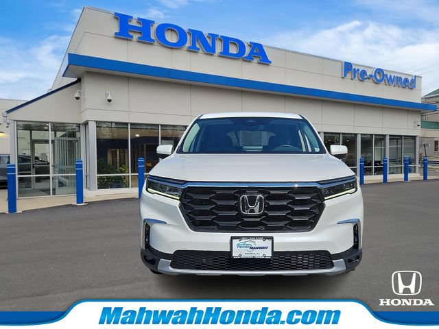 Used 2023 Honda Pilot EX-L image 2