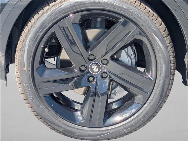 New 2026 Land Rover Discovery Dynamic SE AWD/4WD image 10