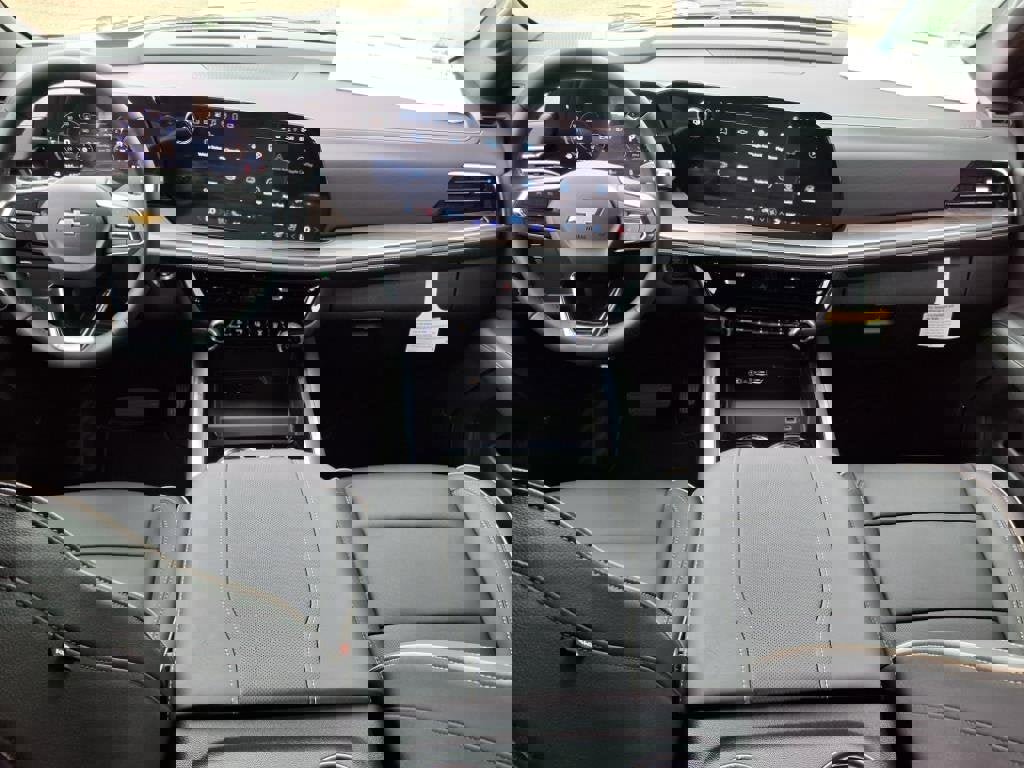 New 2025 Chevrolet Suburban Premier image 9