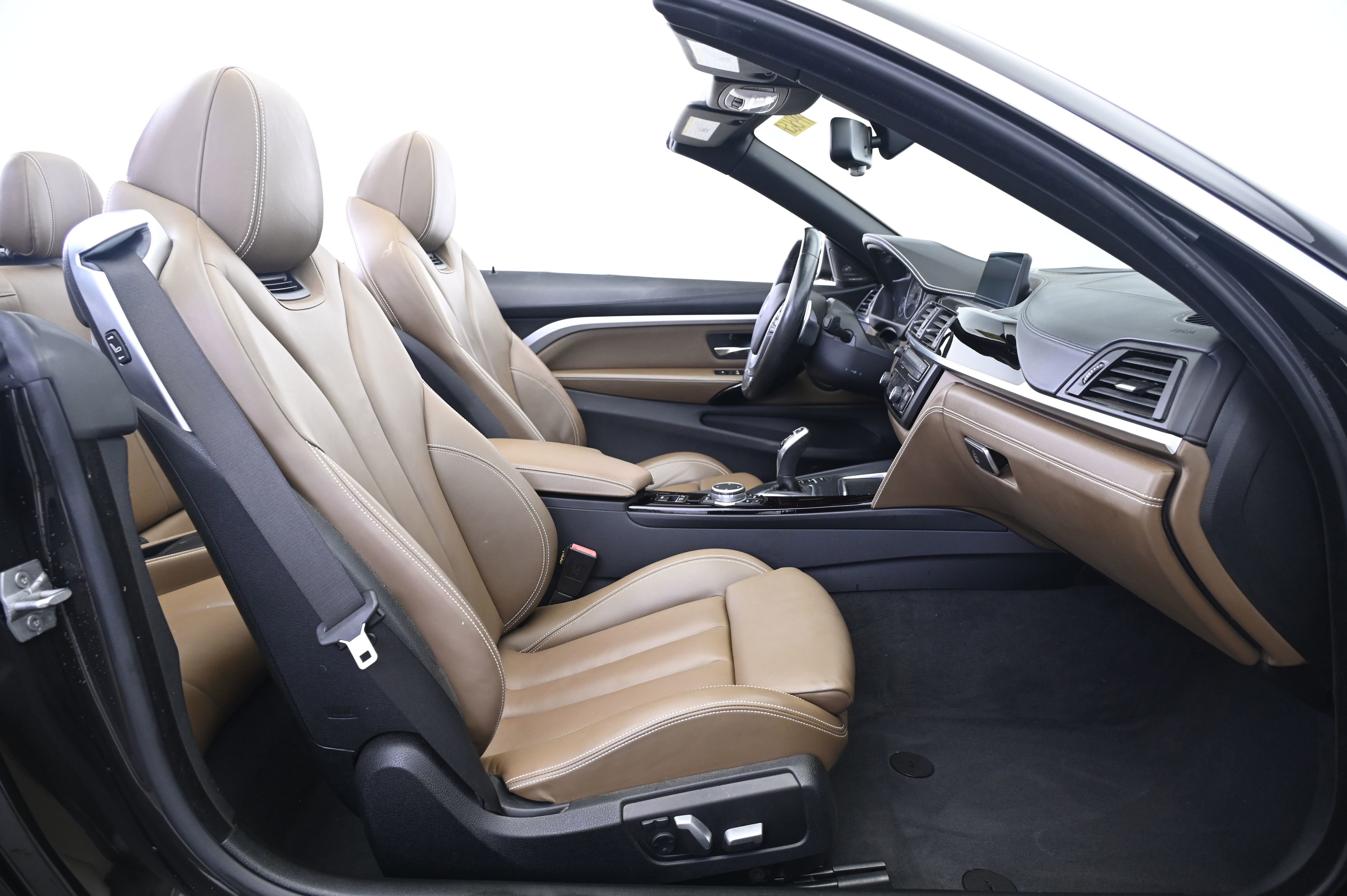 Used 2016 BMW 435i Convertible image 22